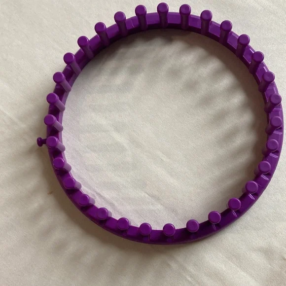 Knitting Loom Set - Picture 4 of 6